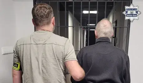 64-latek z Niemiec nie potrafił powstrzymać się w Polsce od alkoholu i jazdy samochodem. Teraz posiedzi u nas w więzieniu