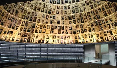 Yad Vashem, Instytut Pamieci Meczennikow i Bohaterow Holokaustu, Sala Imion, Jerozolima.