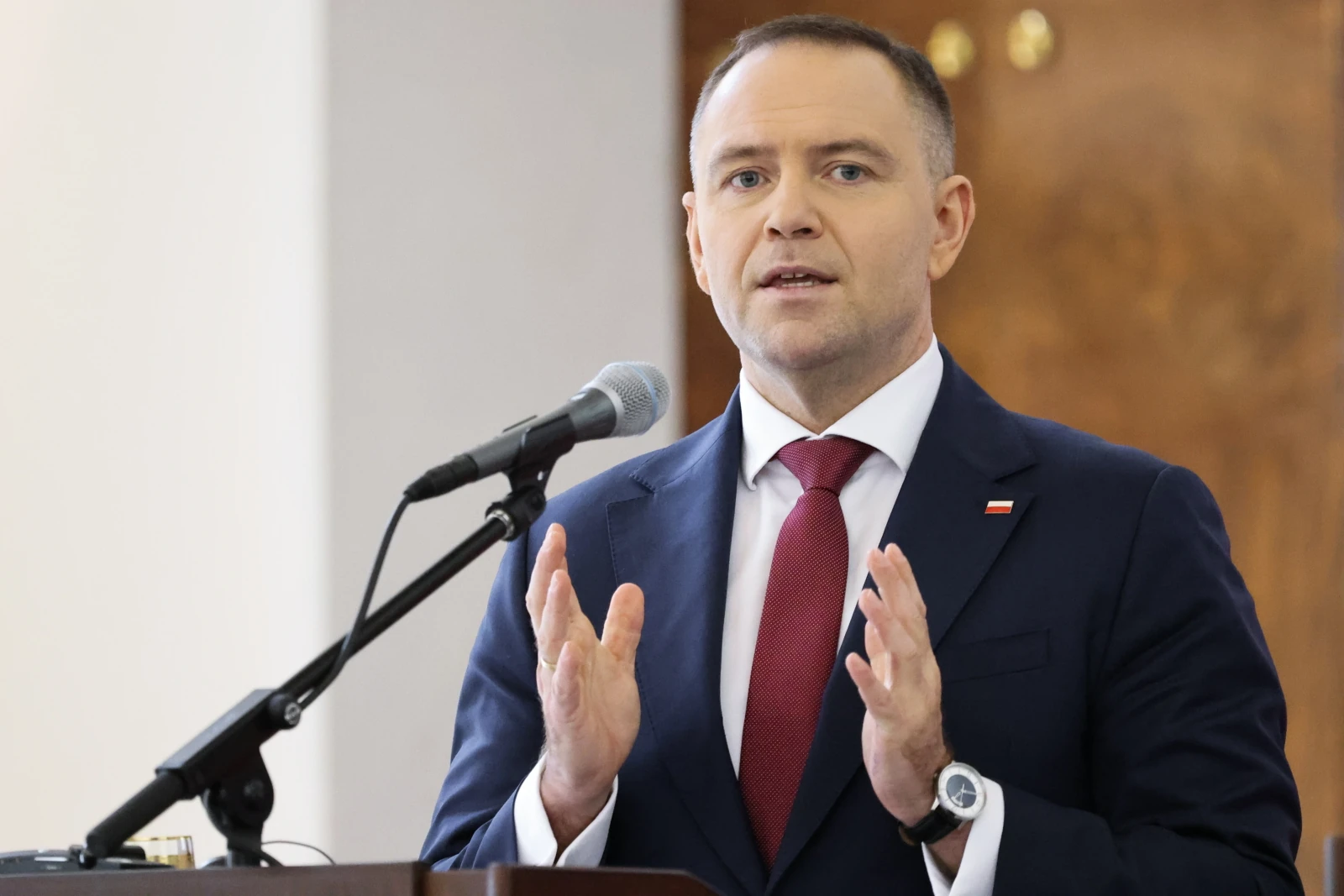 Sondaż IBRiS: prezydent Karol Nawrocki z rekordowym poziomem zaufania