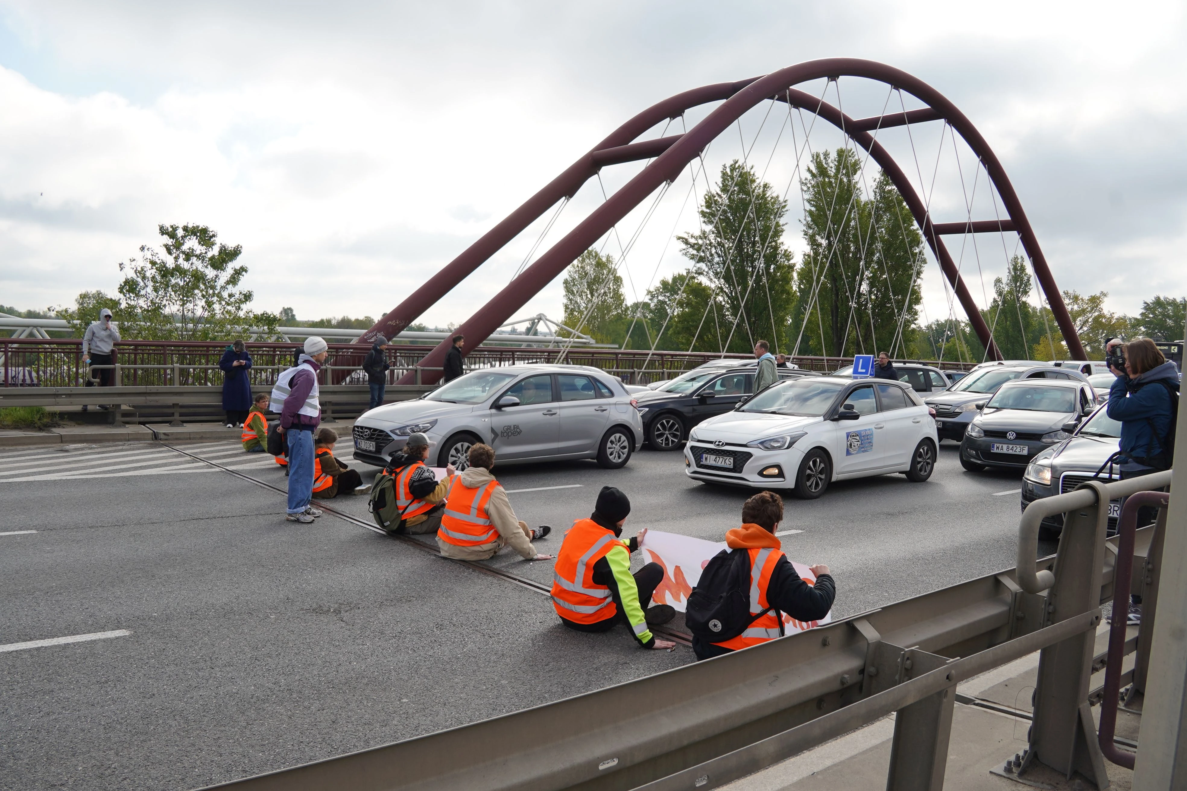 „Ostatnie Pokolenie” zapłaci za blokadę. Precedensowy wyrok i gigantyczna kara: prawie 5 mln zł