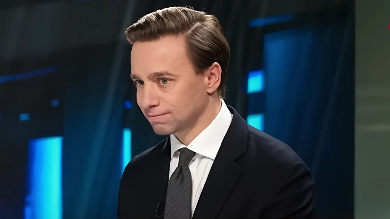 Bosak ostrzega: rekordowe sondaże Konfederacji, możliwe koalicje z KO i PiS, spór o UE i kulisy programu „Orka” z okrętami A26