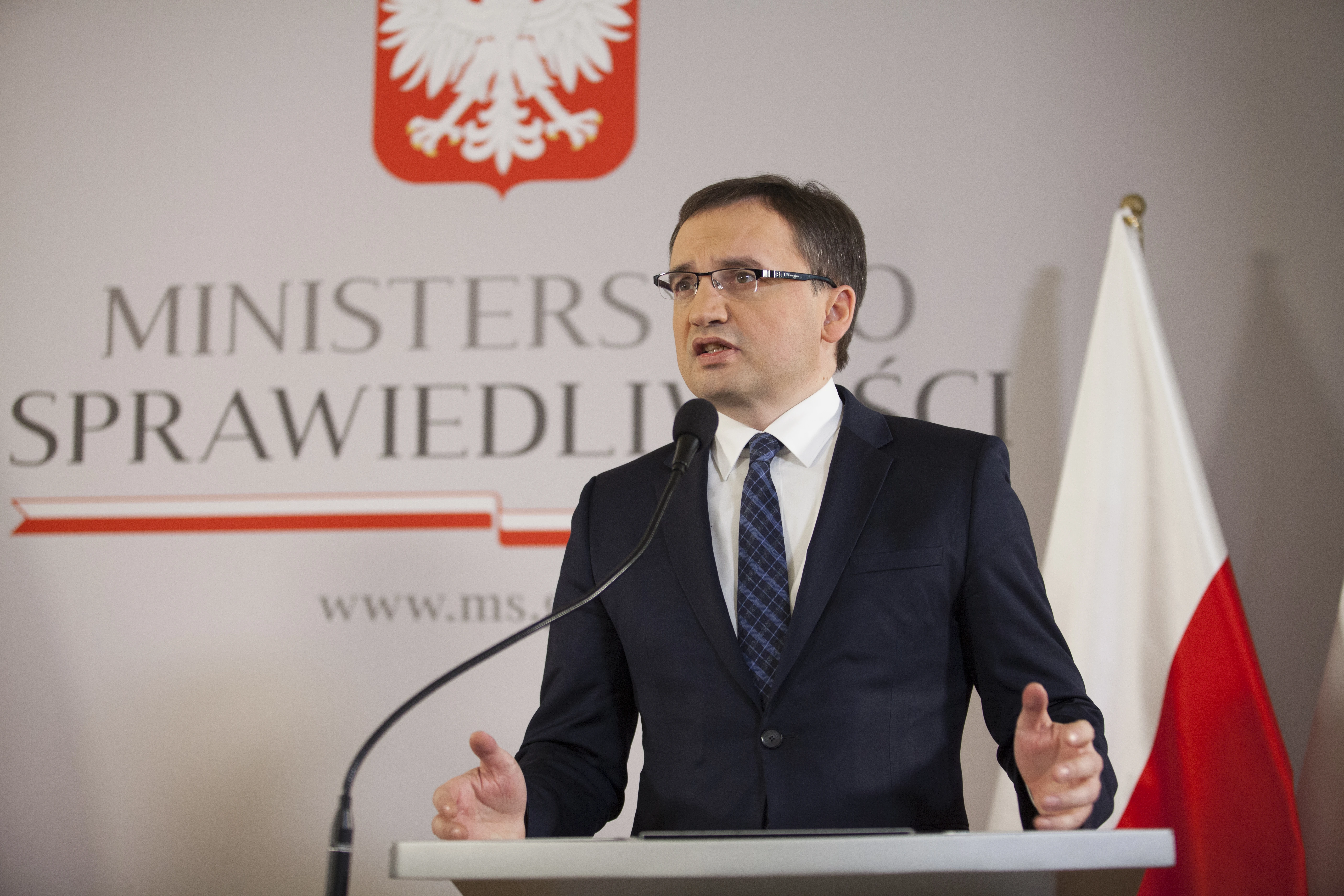 Збигнев Зёбро проясняет вопрос о своей неприкосновенности. Он раскрыл свои планы