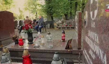 Znicze podczas Zaduszek Partyzanckich w Gdańsku