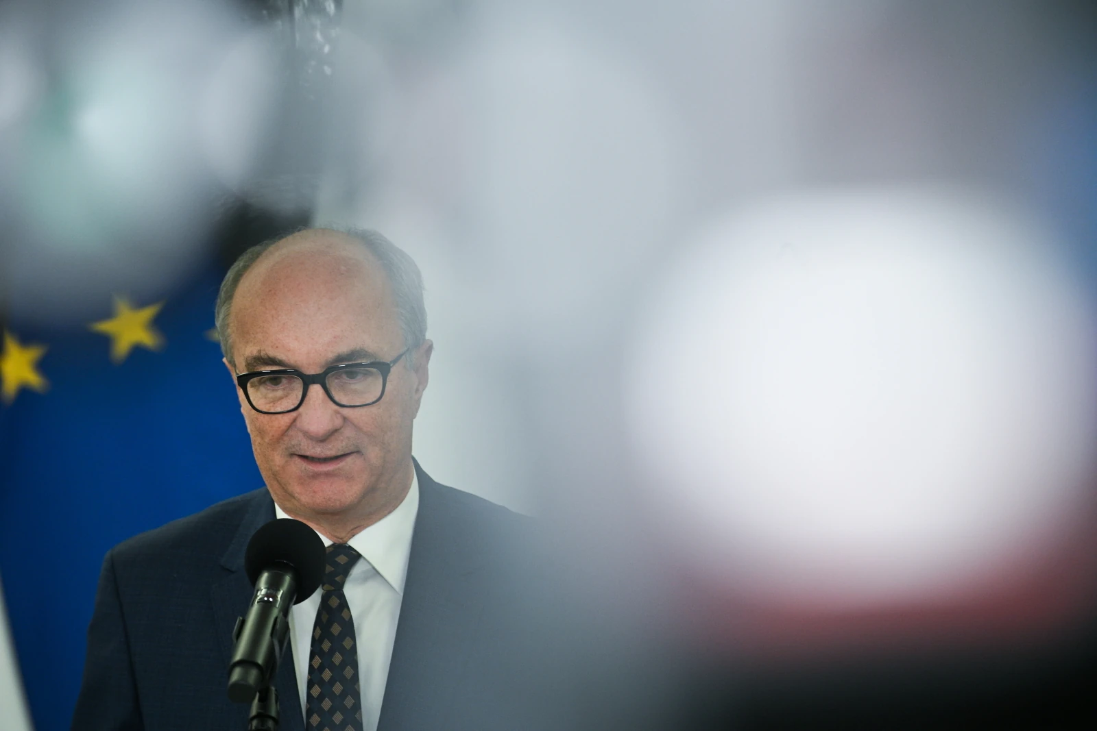 Czarzasty is "afraid of Hanukkah". Curious translations of the talker  of the Sejm