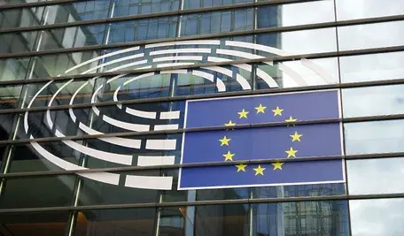 Siedziba Parlamentu Europejskiego w Brukseli – instytucji zaangażowanej w negocjacje umowy handlowej UE z państwami Mercosur.