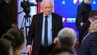 Jarosław Kaczyński podczas konferencji PiS w Warszawie, mówiący o kryzysie w polskiej służbie zdrowia i planowanych reformach