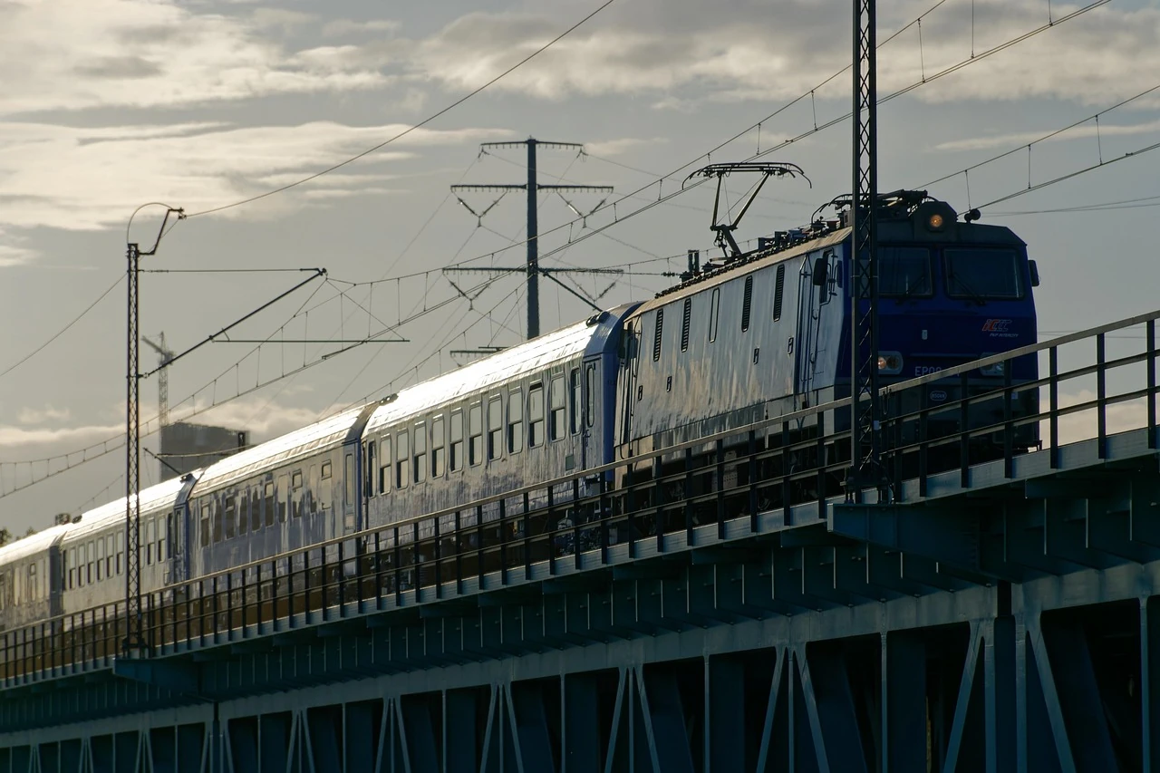 Polacy oszukani? Zamieszanie na kolei, w roli głównej Czesi