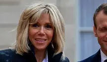 Pierwsza Dama Francji Brigitte Macron z mężem. Feministki podały ją do sądu, bo je obraziła
