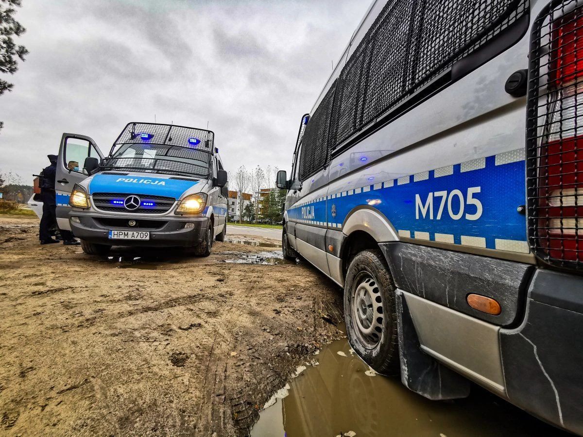 Mieli go deportować na Ukrainę ale uciekł spod eskorty Straży Granicznej. Obława w Warszawie