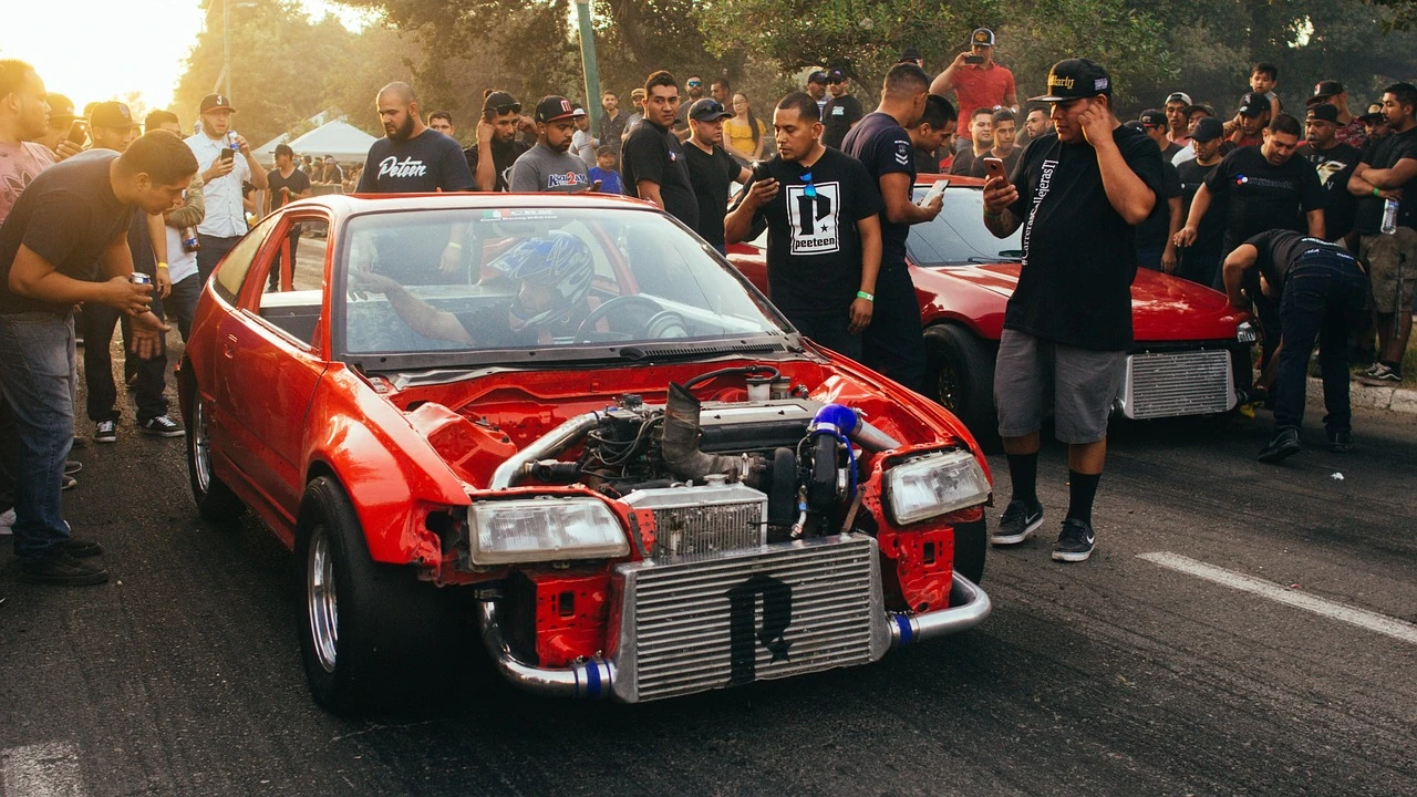 To koniec nielegalnych wyścigów? Będą za nie groziły surowe kary, łącznie z więzieniem