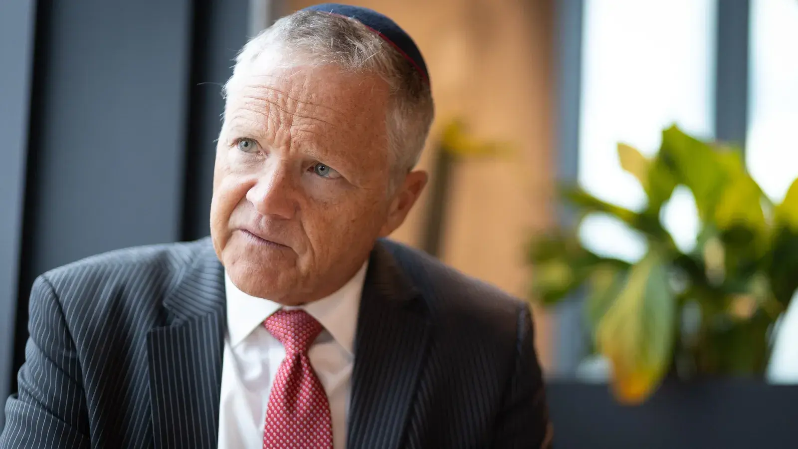 „Niech Bóg błogosławi Polskę”. Ambasador USA przekazał Polakom świąteczne życzenia od Donalda Trumpa