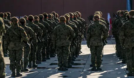 Żołnierze Wojsk Obrony Terytorialnej podczas ćwiczeń i działań operacyjnych, które w 2025 roku potwierdziły pełną gotowość formacji i jej rosnącą rolę w systemie bezpieczeństwa państwa.