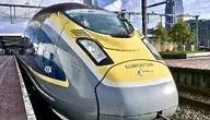 Pociąg Eurostar zmierzający z Francji do Wielkiej Brytanii 