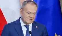 Donald Tusk chce utajnić obrady Sejmu. Znowu robi dziwne miny, rozkłada ręce i uprawia politykę na twitterze