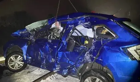 Tak wyglądała skoda staranowana przez pociąg, w którym morderca umieścił ciało Jolanty 