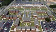 Fort_Liberty_1st_Brigade_barracks.webp