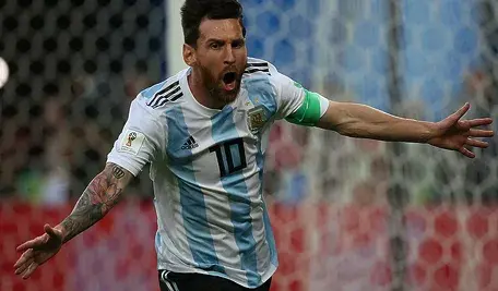 1024px-Messi_vs_Nigeria1.webp