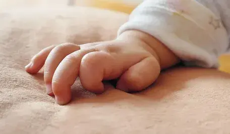 infant-2981946_1280 (1).webp