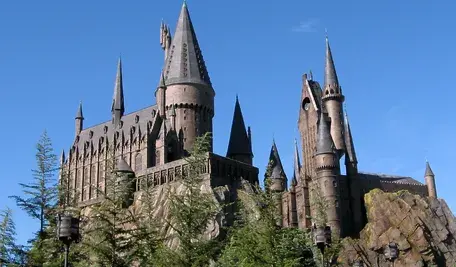 Wizarding_World_of_Harry_Potter_Castle.webp