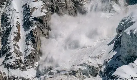 mountain-4254821_1280.webp