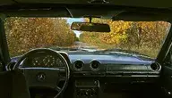 mercedes-8342911_1280.webp
