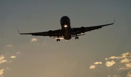 aircraft-464296_1280 (1).webp
