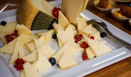 cheese-5597929_1280.webp