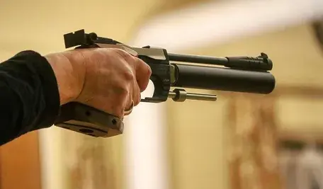air-pistol-4791377_1280.webp