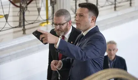 AWIK_Mentzen_1910200_10.webp