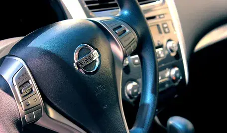 nissan-885309_1280.webp