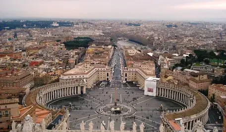 square-210637_1280.webp