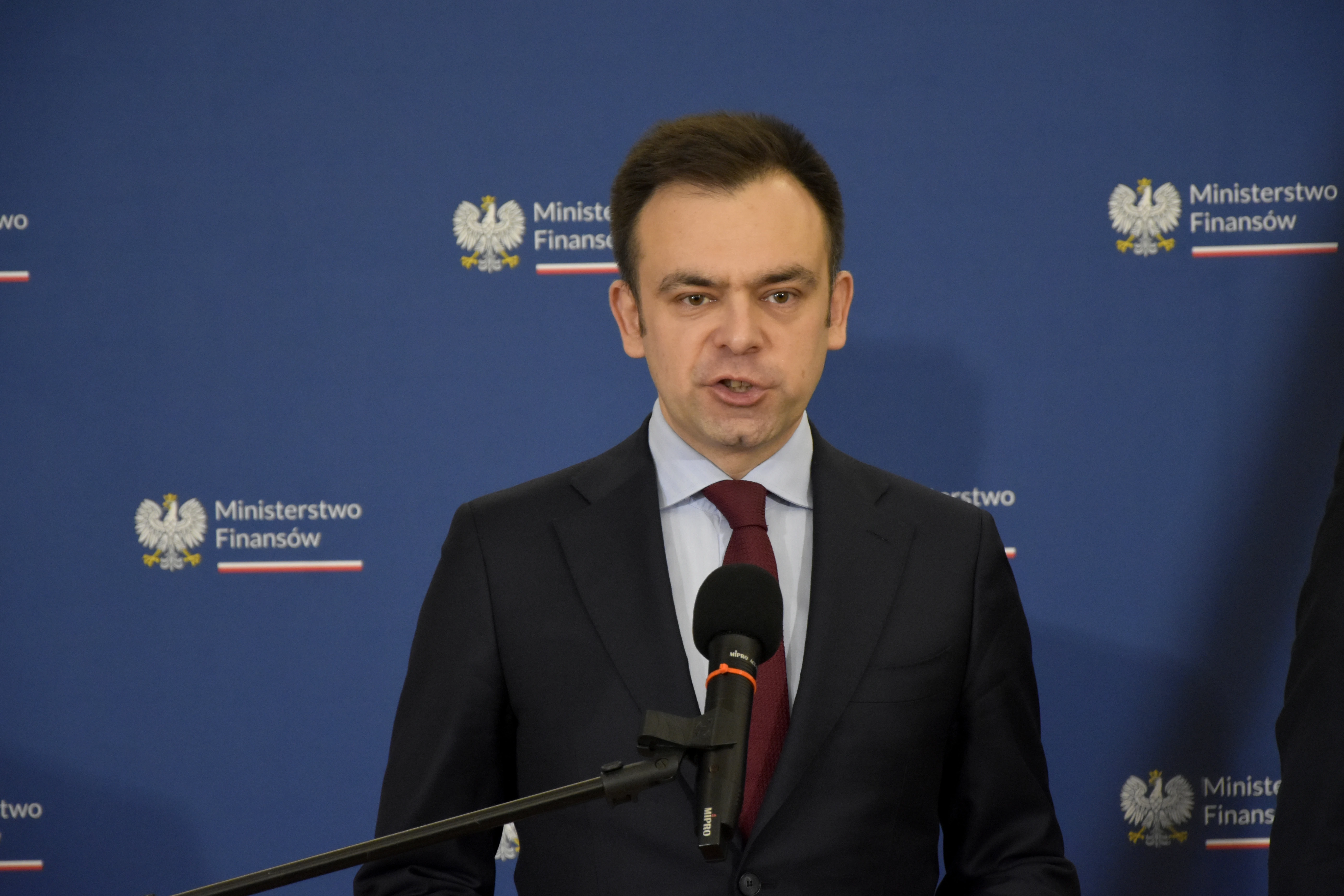 Новости wPolsce24: Планирует ли правительство повышение налогов после выборов?