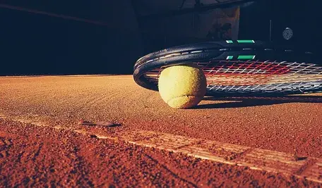 tennis-923659_1280.webp
