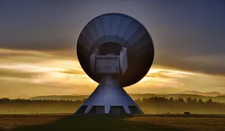 raisting-satellite-1010862_1280.webp