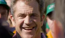 2208838434_e619a727b6_h.webp