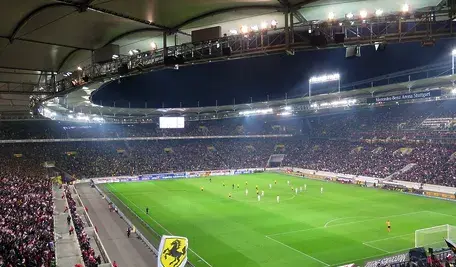 stadium-730240_1280.webp