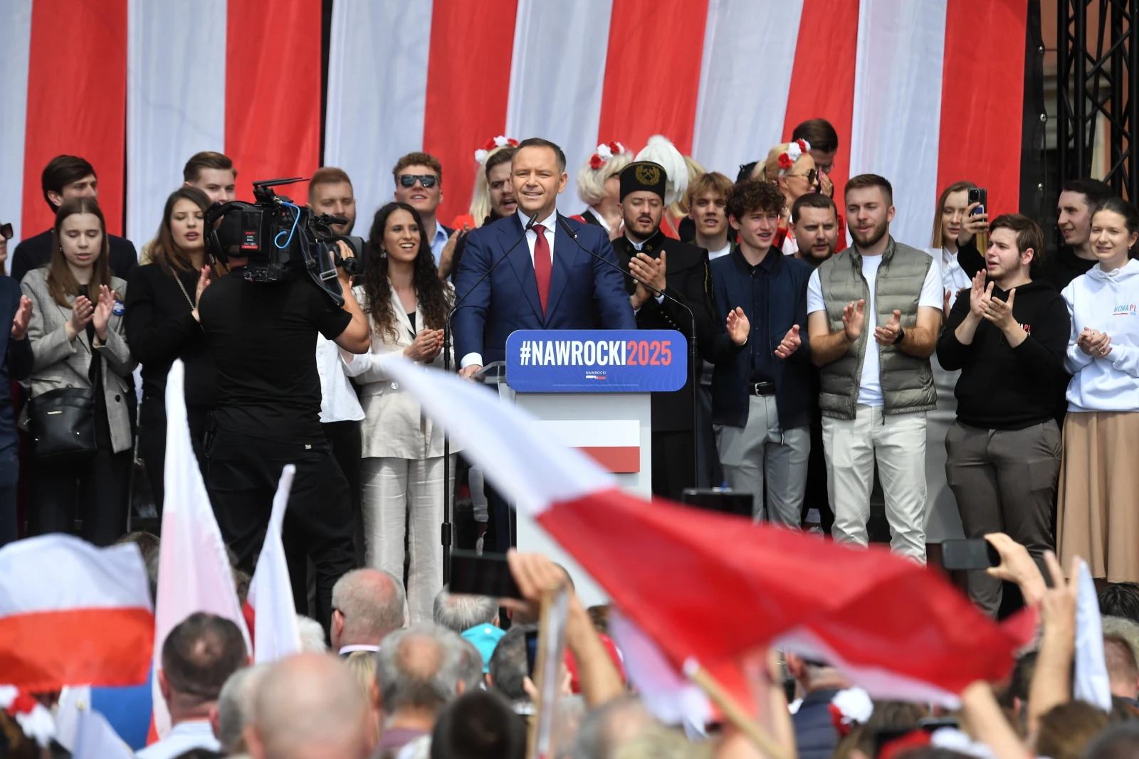 Karol Nawrocki podczas „Marszu za Polską”: Jesteśmy tutaj, bo chcemy Polski naszych marzeń. Wyjątkowe przemówienie