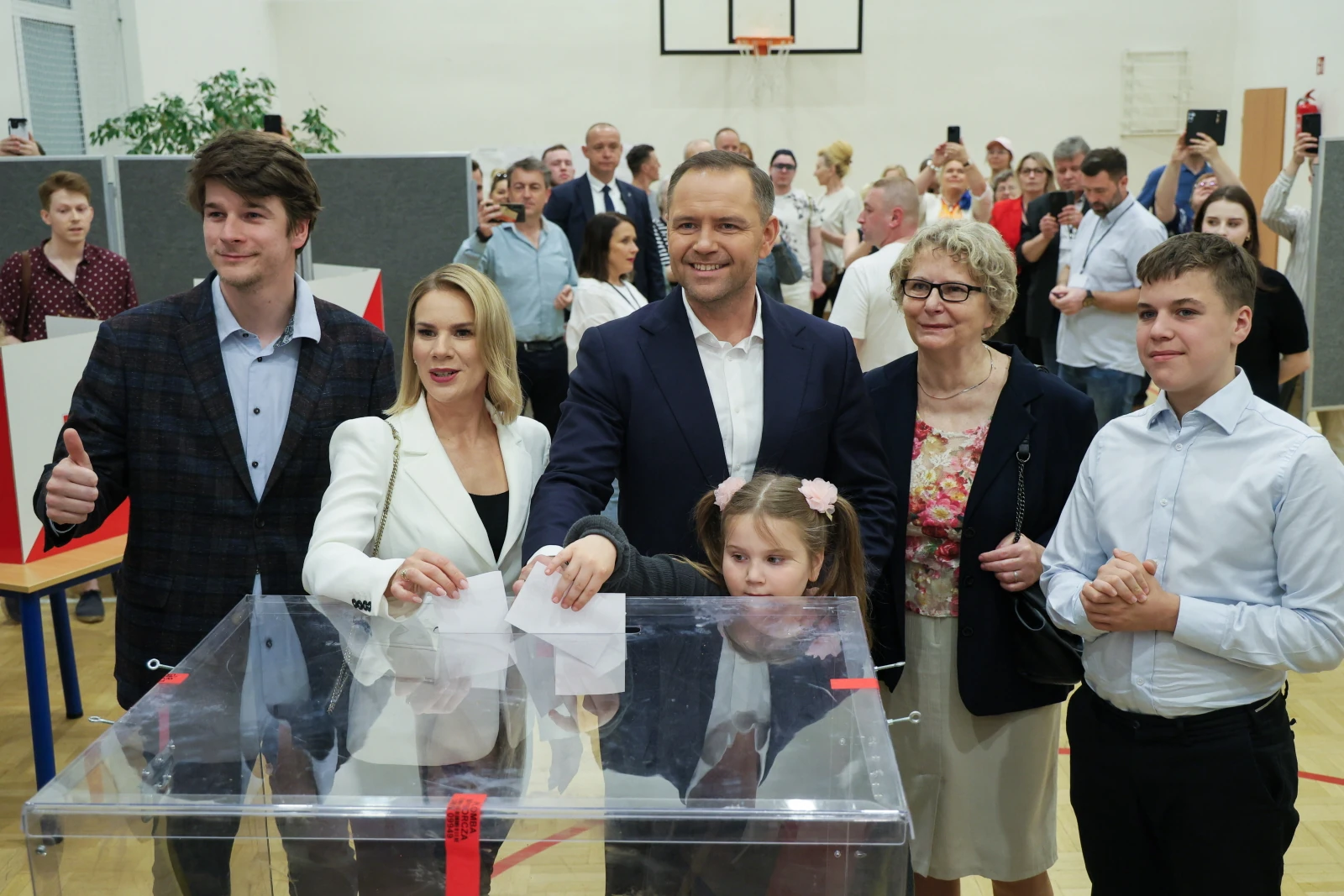 Będzie rekord frekwencji? Są oficjalne dane z godziny 12