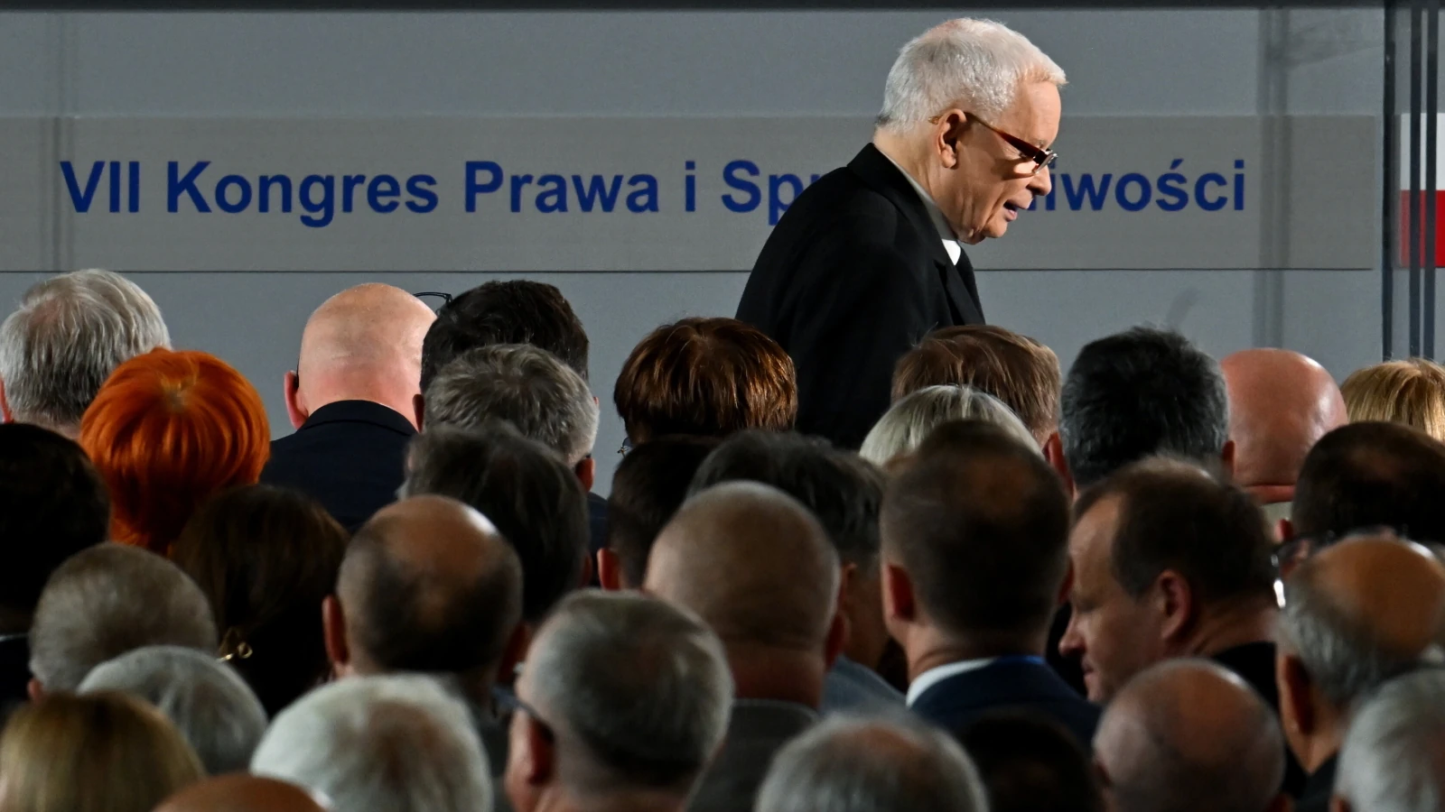 PiS wybrał prezesa. „Wierzę, iż dam radę. Ten czarny okres musi się skończyć”