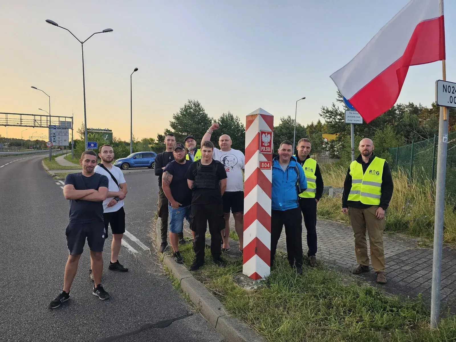 Skandal! Niemcy nakazali zdjęcie polskich banerów sprzeciwiających się nielegalnej migracji