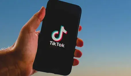 tiktok-5390055_1280.webp