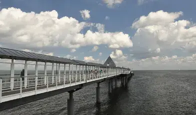 the-pier-465233_1280.webp