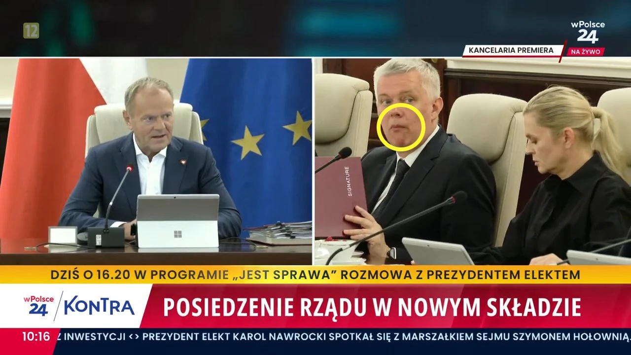 Nawet Siemoniak nie szanuje Tuska. Niewiarygodne, co zrobił podczas posiedzenia rządu