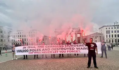 Mentzen i posłowie Konfederacji w Berlinie.webp
