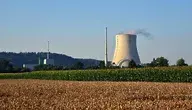 nuclear-power-plant-3545244_1280.webp