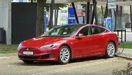 tesla-5360686_1280.webp