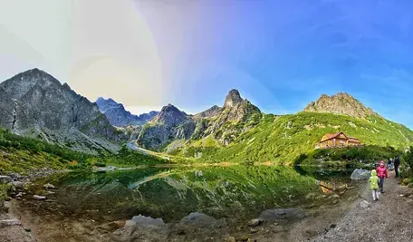 lake-5922596_1280.webp