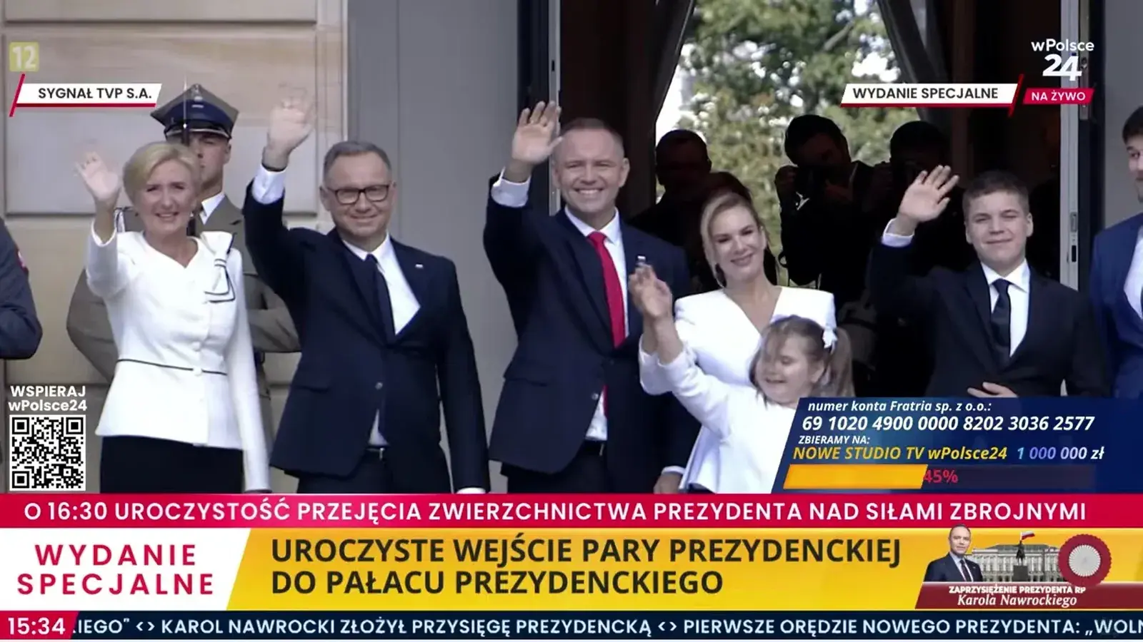 wejście do Pałacu ok