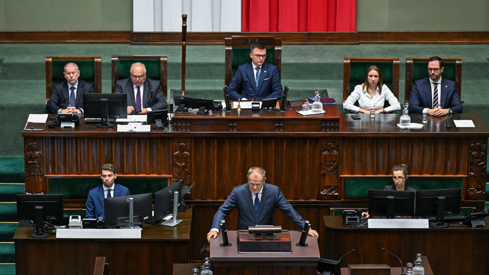 Premier Tusk ujawnił, skąd nadleciały pierwsze drony. Wcale nie znad Ukrainy
