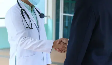 doctor-5835367_1280.webp